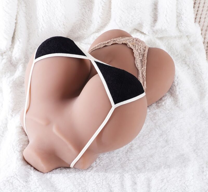 sex torso9 Cristina – Enigmática Muñeca Sexual Femenina Negra de 15 kg